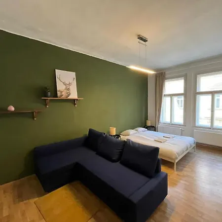 Apartament Skyline Nest On Borivojova